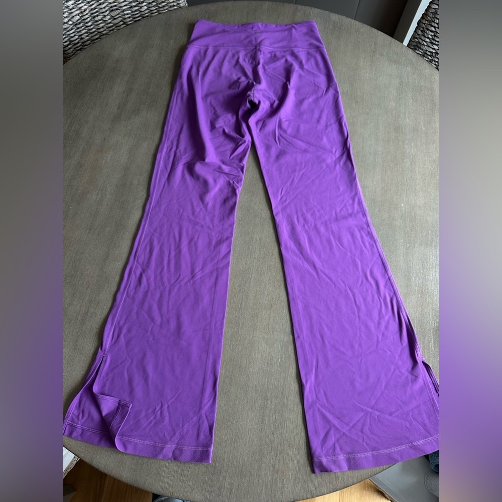Women's lululemon Purple high rise Flare Active Pants soft nulu - Picture 4 of 6
